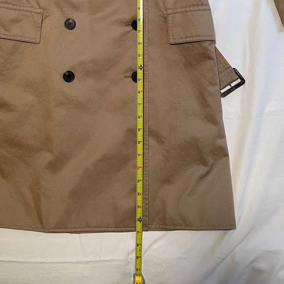 Uniqlo Trench Coat x Ines De La Fressange in Tan - Picture 4 of 10